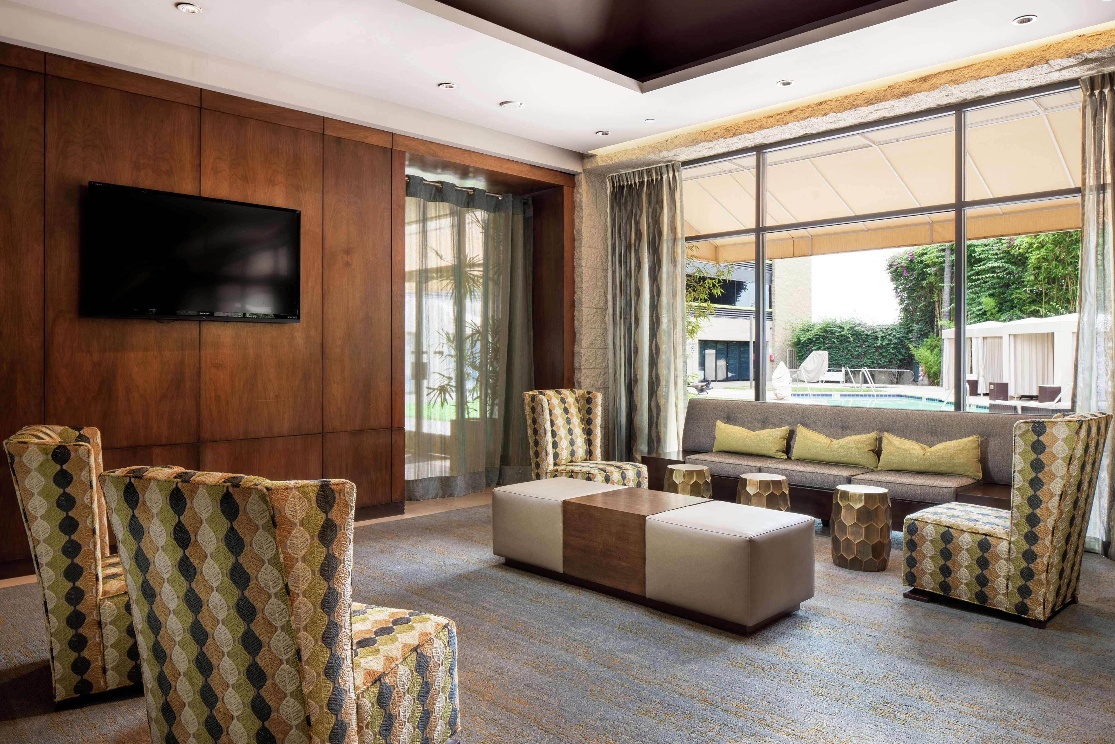 Doubletree By Hilton Monrovia - Pasadena Area Hotel Bagian luar foto