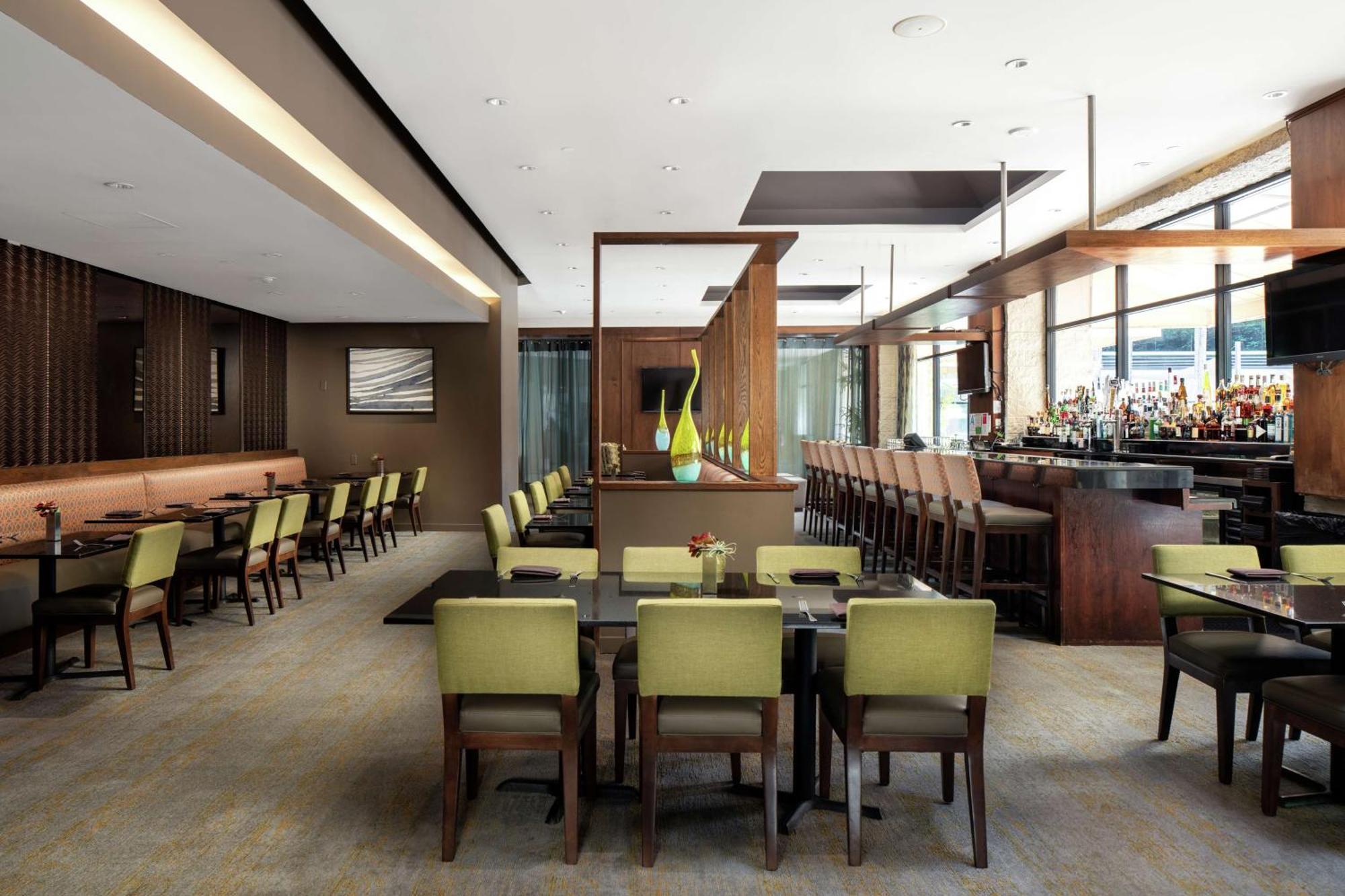Doubletree By Hilton Monrovia - Pasadena Area Hotel Bagian luar foto